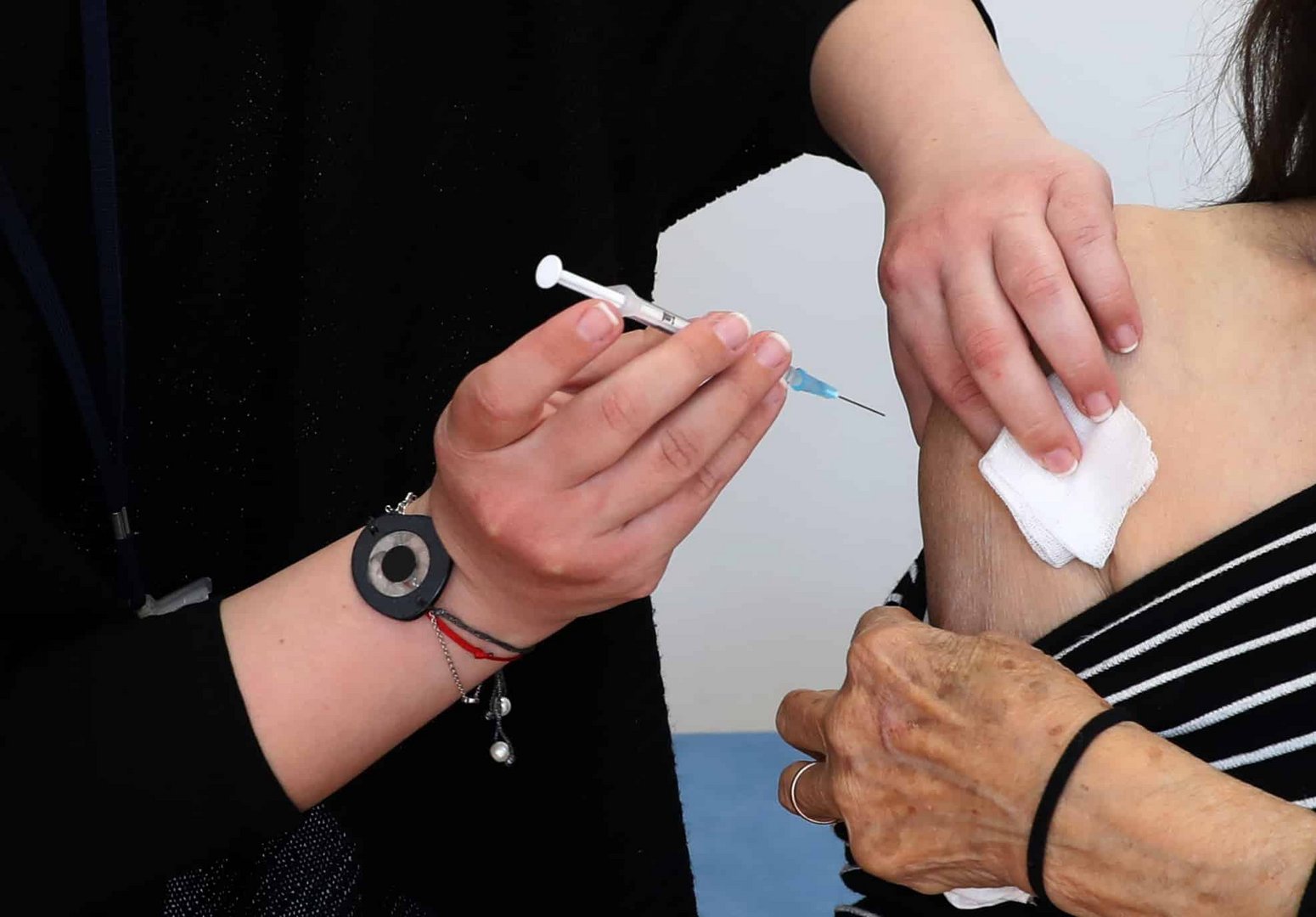 image Covid-19 vaccines available at Athienou health centre