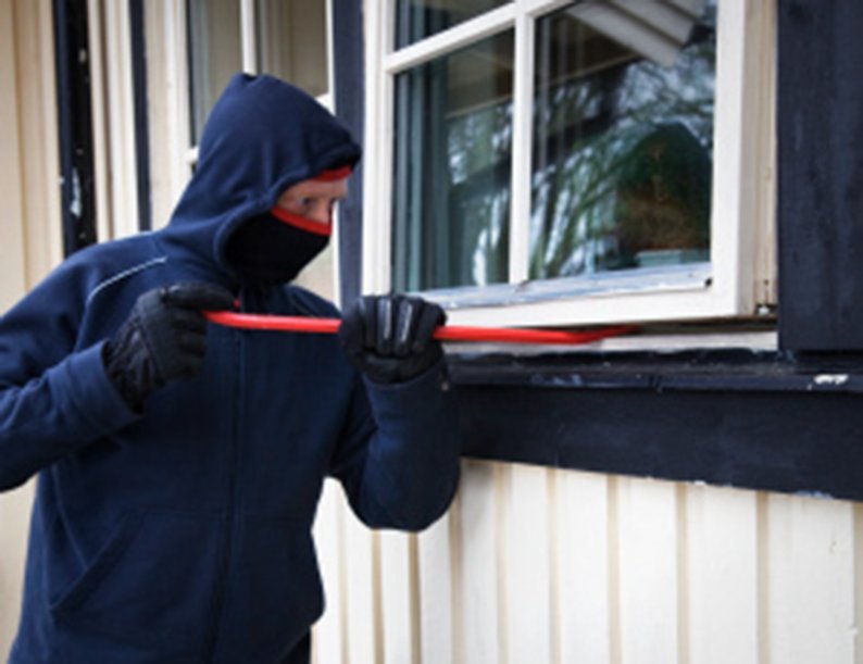 image Two arrested for 18 burglaries in Famagusta