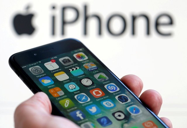 image Apple rushes to fix iPhone message spyware bug