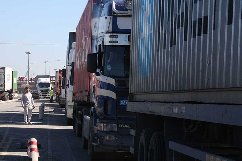 cover Employers urge halt to planned transport strike over driver shortage