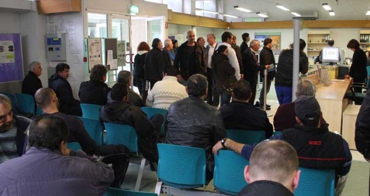 image Jobless numbers surge 32% year-on-year in December