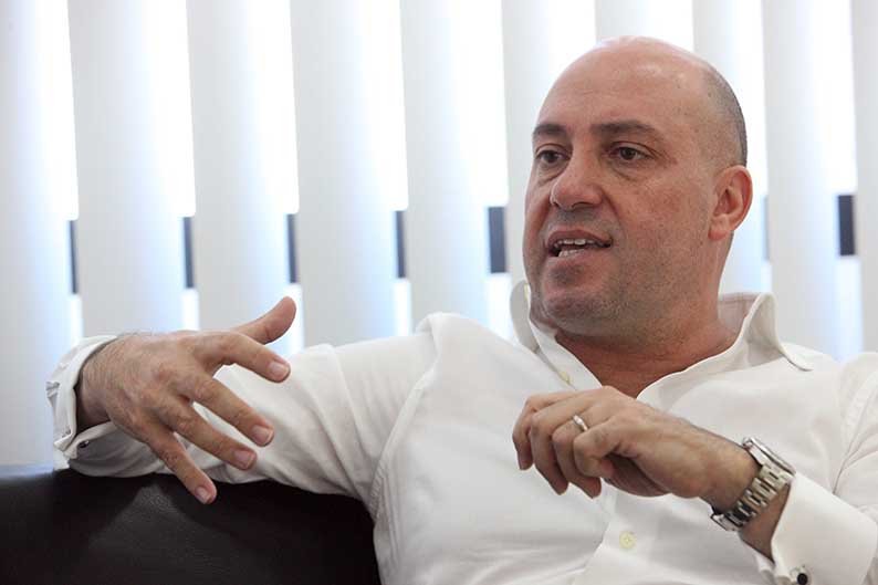 cover Pamborides clashes with Averof camp over Disy election debate