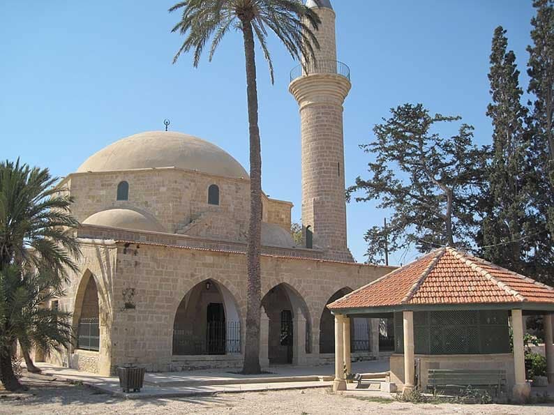 image Hala Sultan Tekkesi closed due to Eid pilgrimage