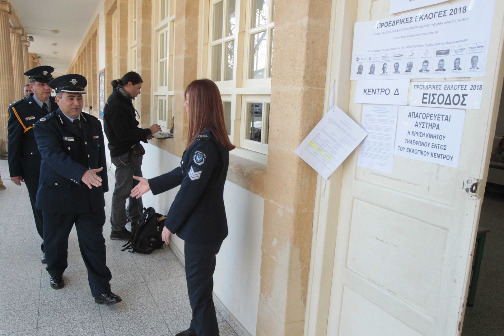 cover Over 2,000 police officers on duty for elections
