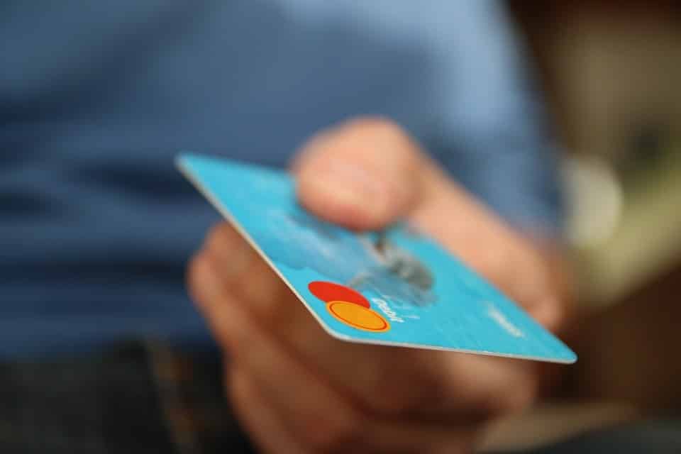 image Businesses, doctors obliged by law to accept card payments (Updated)