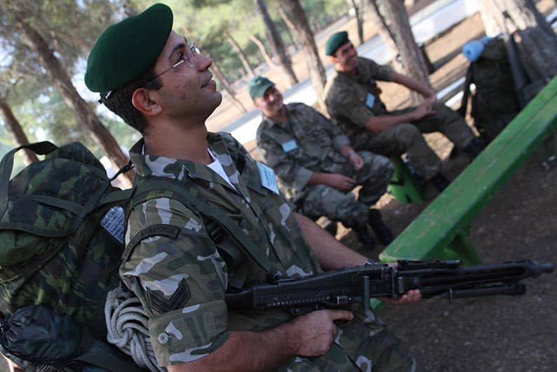image Coronavirus: defence ministry extend suspension of exercises for reservists