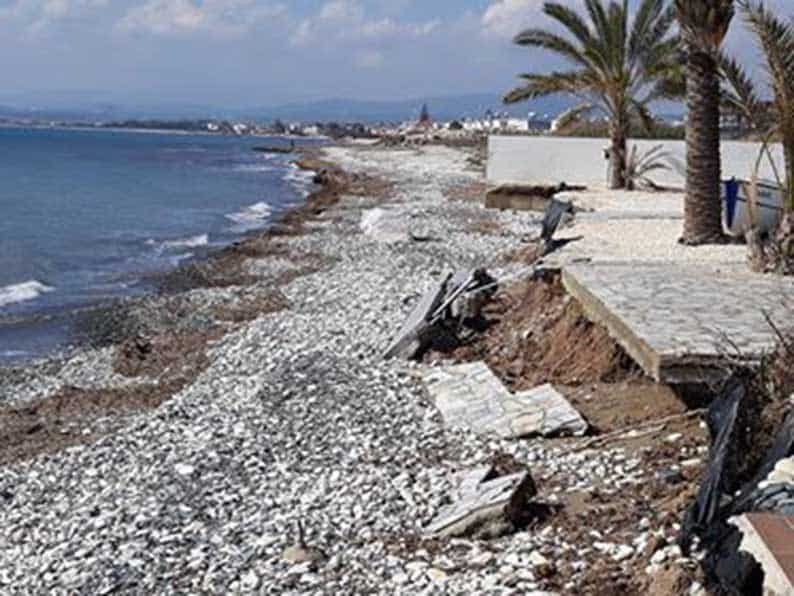 image Larnaca administration says it had not been informed about family living in a shack