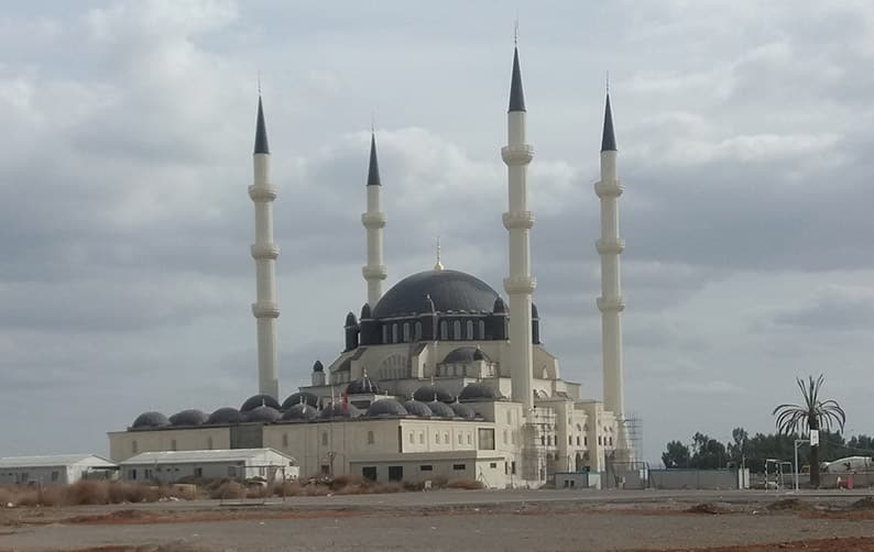 image Electricity cut to Hala Sultan Mosque and Bayrak