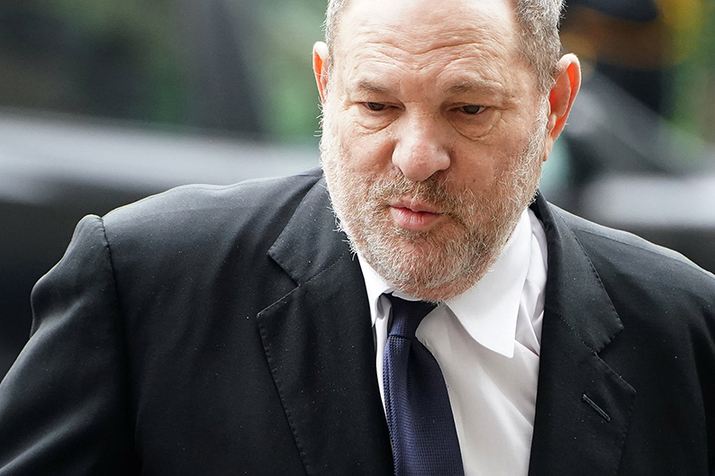 image Harvey Weinstein rushed to hospital for emergency heart surgery, ABC News reports