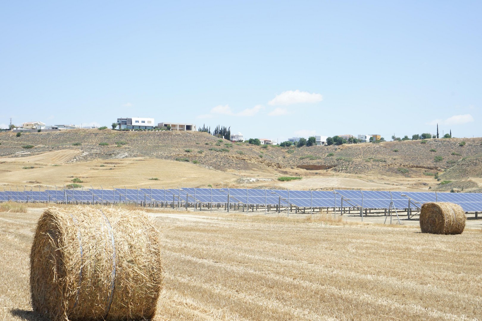 image Aradippou launches tender for PV park