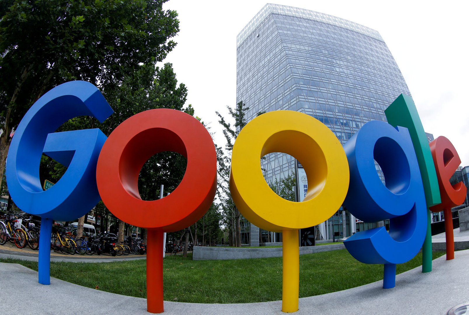 image Alphabet plans massive capex hike, reports cloud revenue growth slowed