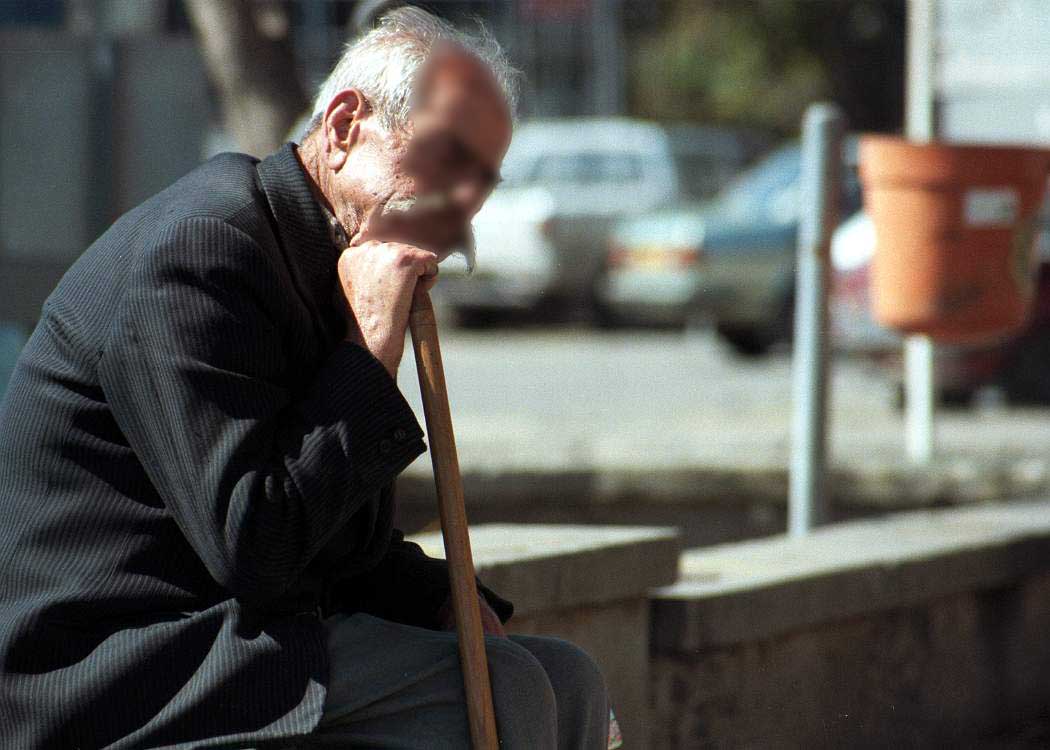 image Percentage of population aged over 65 edges up slightly in 2020