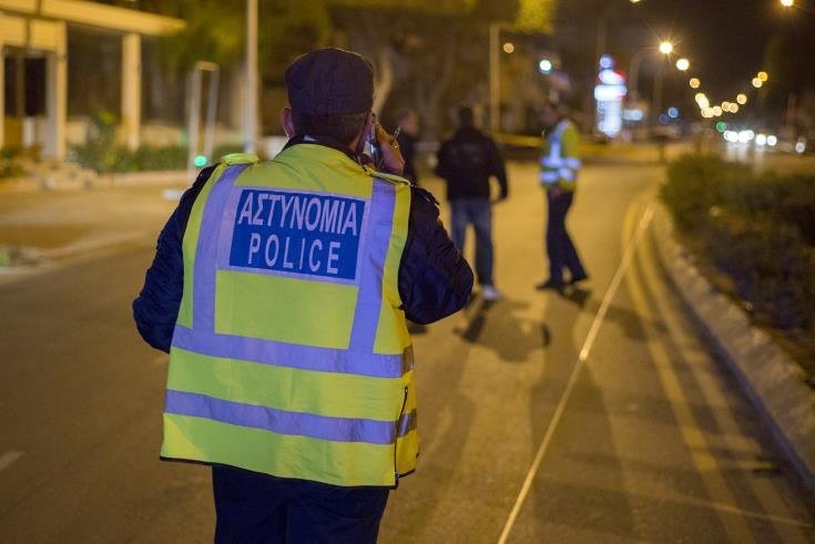 image Child rescued in night road crash on Nicosia-Kokkinotrimithia motorway
