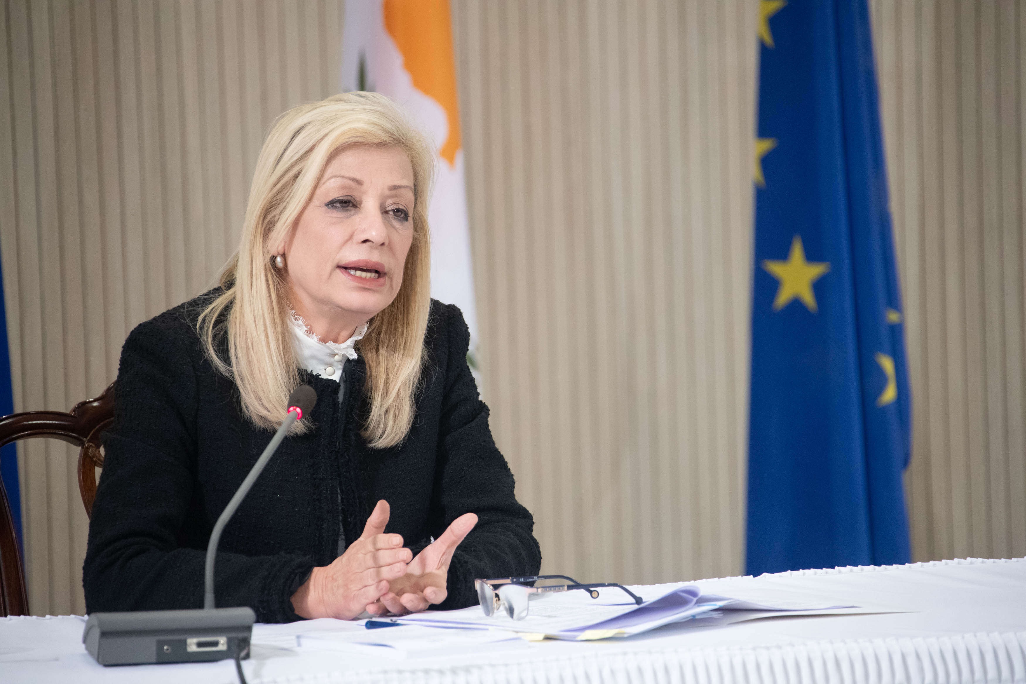 image Anastasiades signs book of condolences for late Labour Minister Zeta Emilianidou