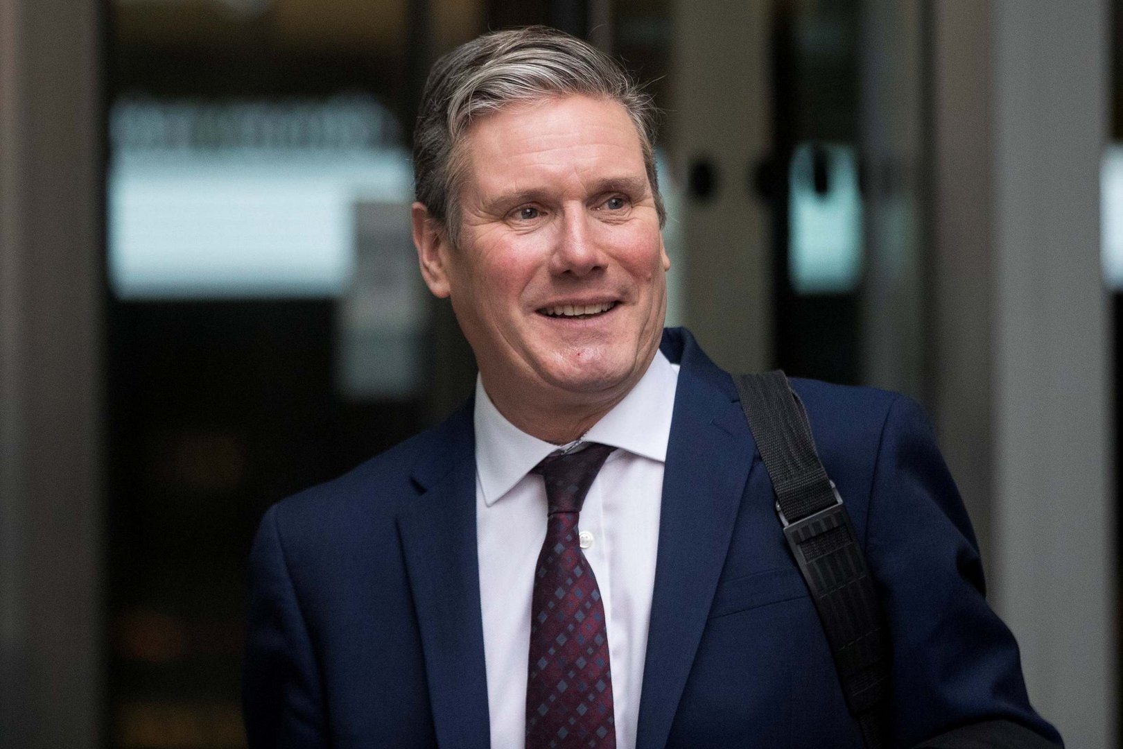 image Britain&#8217;s Labour vows to reintroduce top 45% rate of income tax (Update 1)
