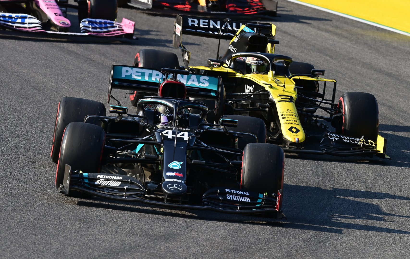 image F1 races to start on the hour again, practice shortened