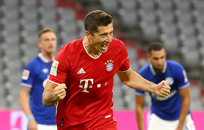 image Lewandowski back in Bayern squad with title in touching distance