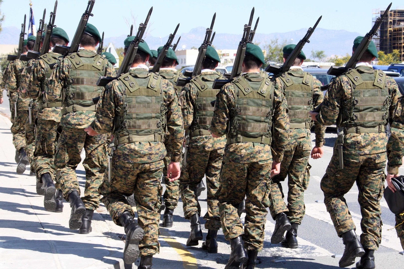 image Contract soldiers receive pay rise