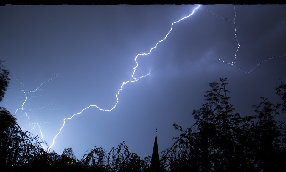 image Extreme weather causes power cuts across island (Update)
