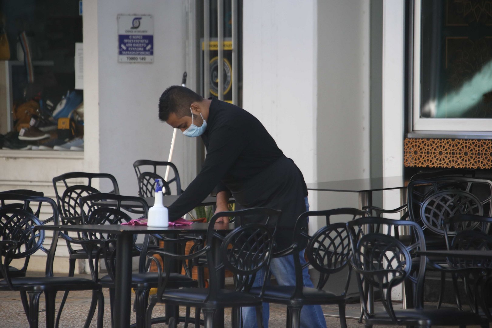 image Coronavirus: Restaurants, cafés expected to reopen as planned