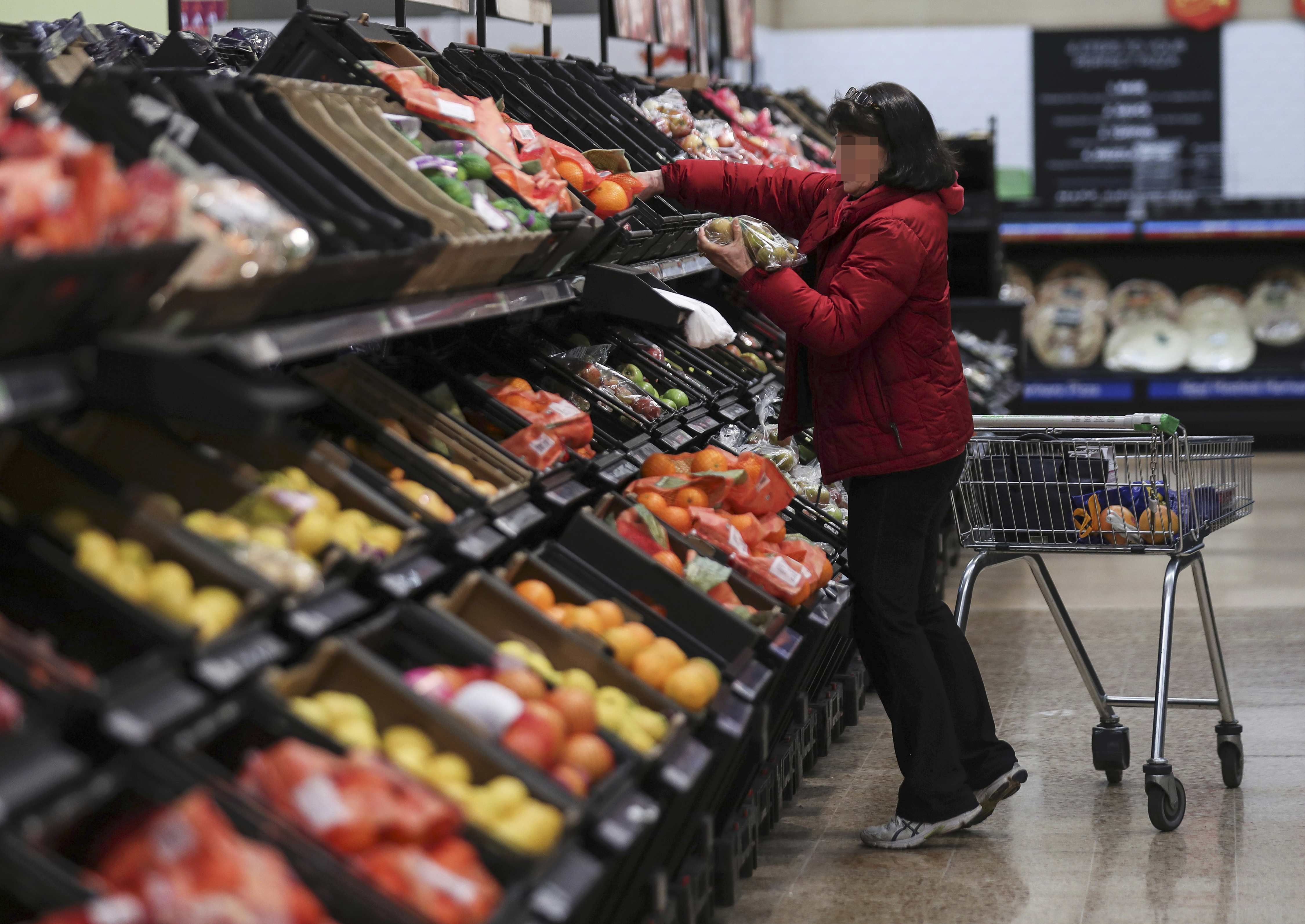 image More than one fifth of weekly shop ends up in the bin