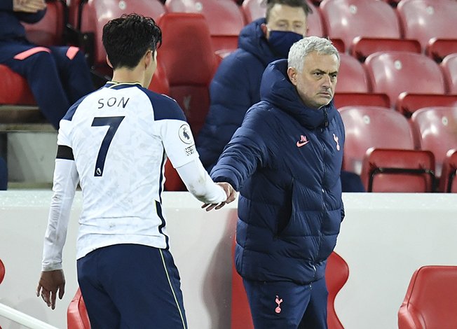 image Mourinho set to name strong squad for Wycombe FA Cup tie
