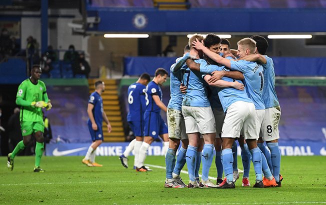 image City make title statement as they outclass Chelsea