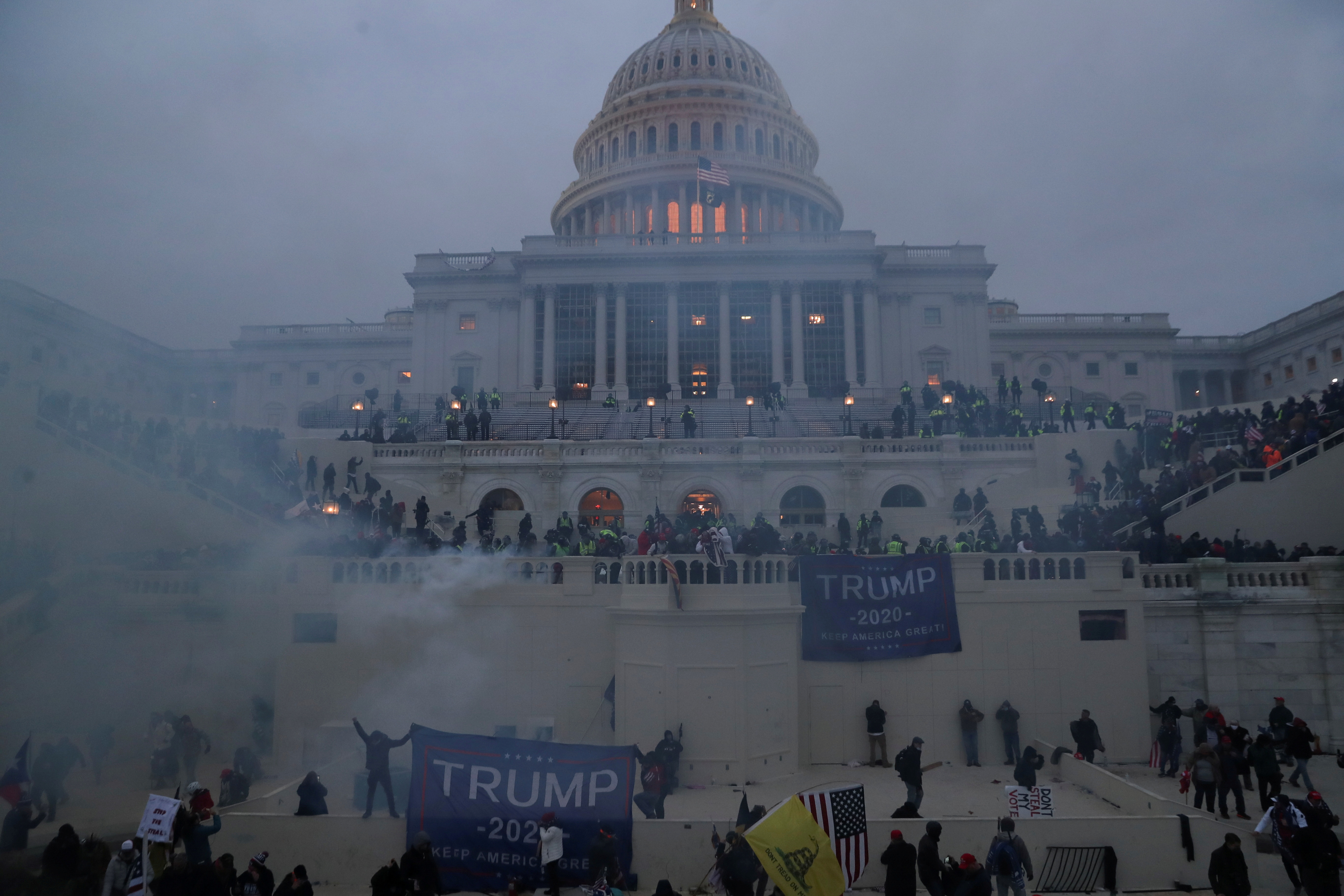 image Under heavy guard, Congress back to work  (Updated)