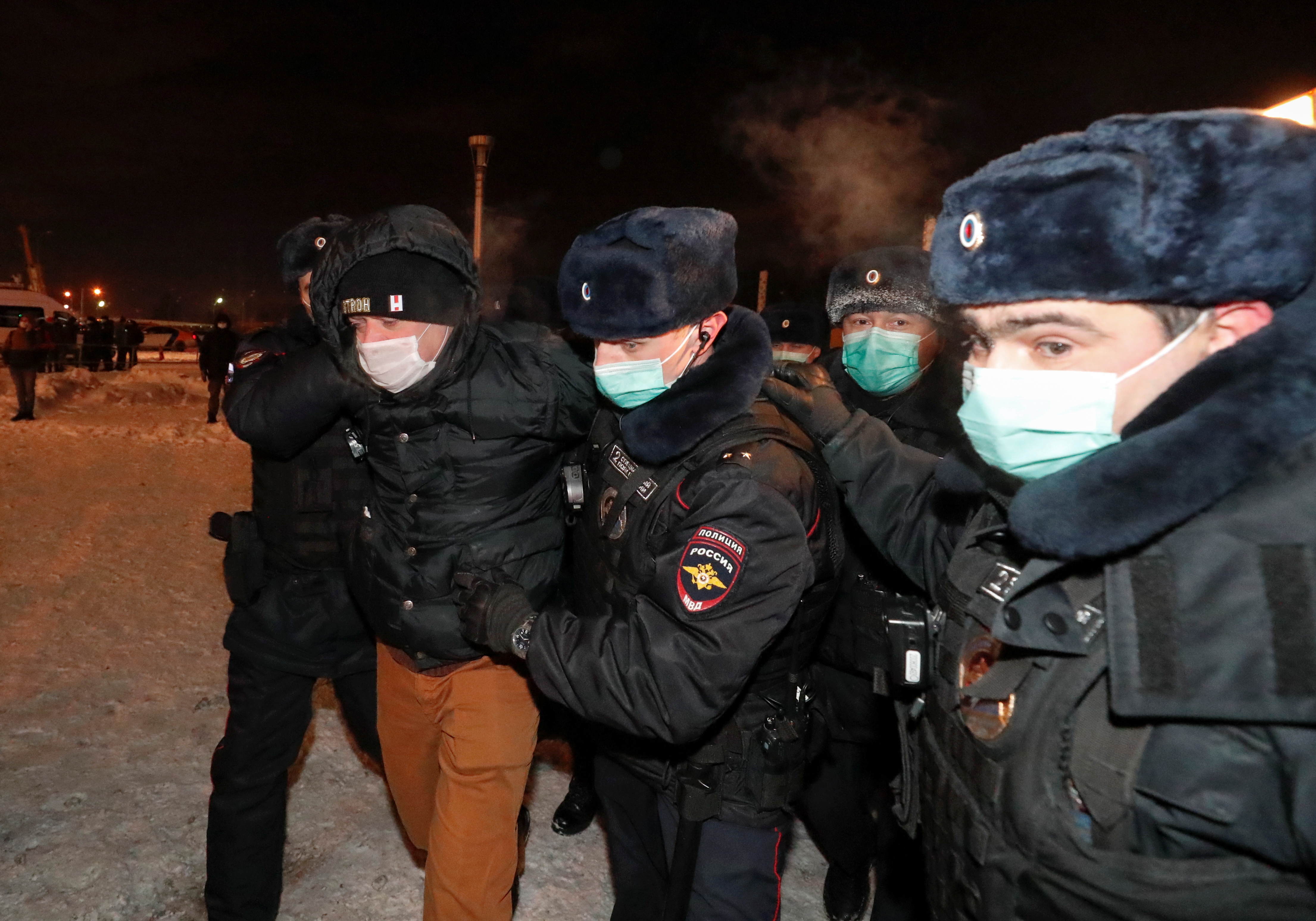 image Russia detains Kremlin critic Alexei Navalny, faces clash with Western nations (Update 2)