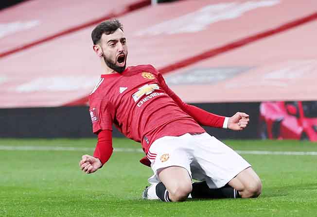 image Fernandes seals Cup win for Man Utd over Liverpool (Sunday results)