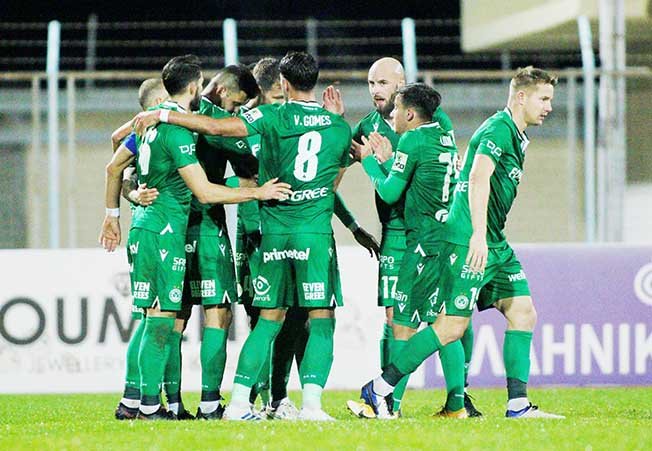 image Omonia cut gap at the top after Apollon stumble