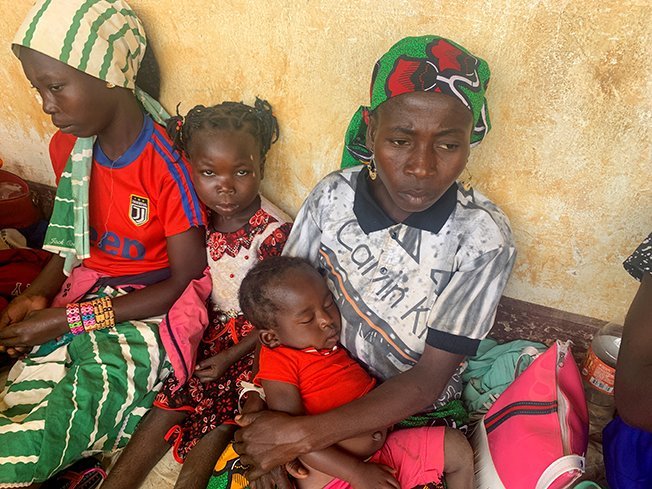 image More than 200,000 flee &#8216;apocalyptic&#8217; conflict in Central African Republic