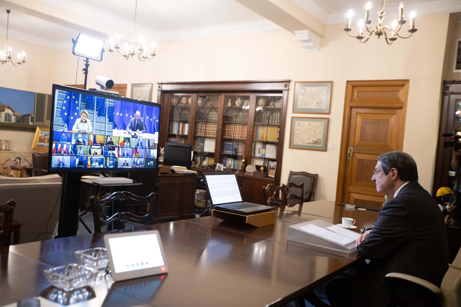 image Coronavirus: President underlines of slow rollout of Covid vaccines at EU summit