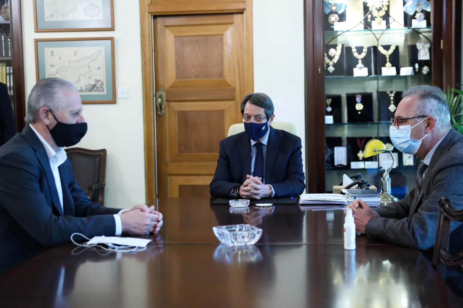 image Our View: President and Disy chief engage in good cop, bad cop routine