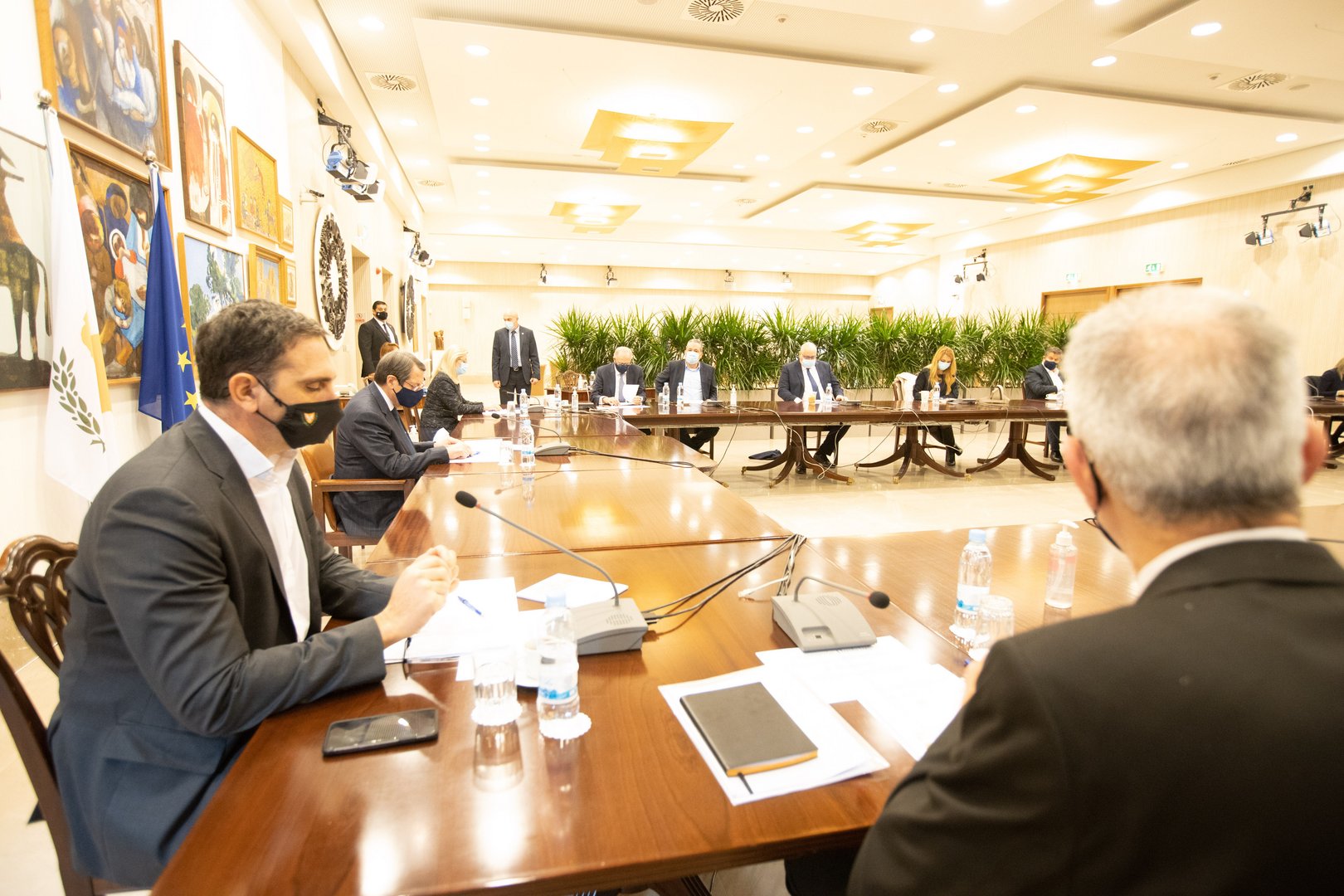 image Coronavirus: Experts brief president on relaxation proposals (Updated)