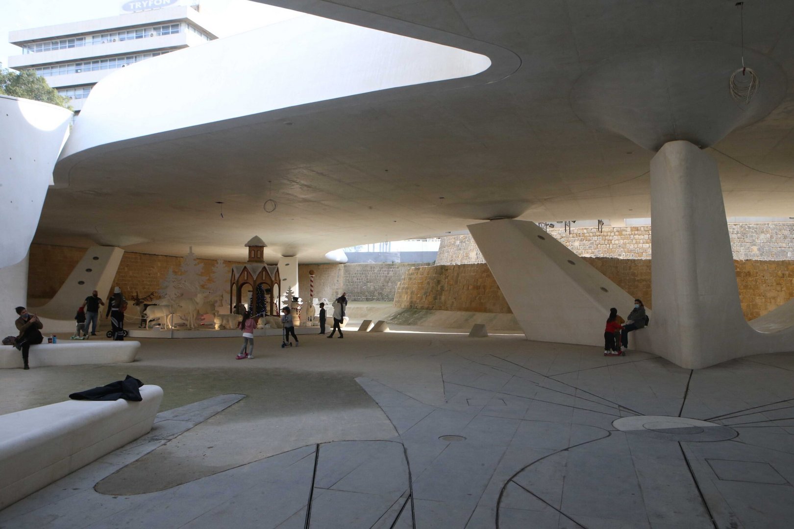 Feature Nick Under The Bridge Section Of The Square (christos Theodorides)