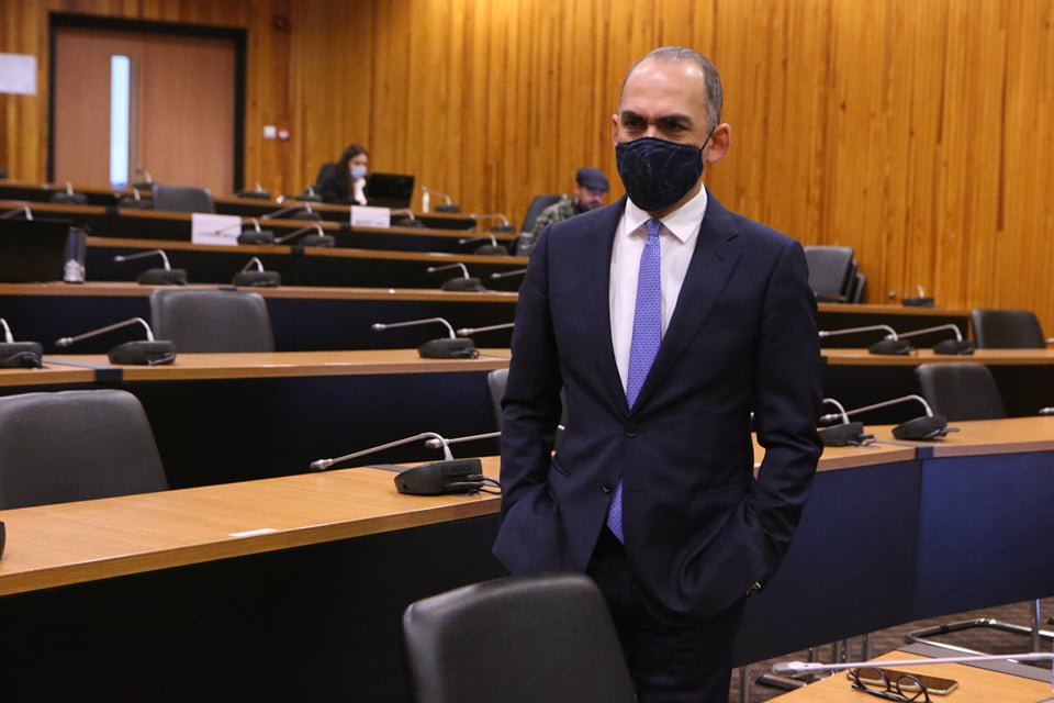 image Passport probe holds its first public hearing