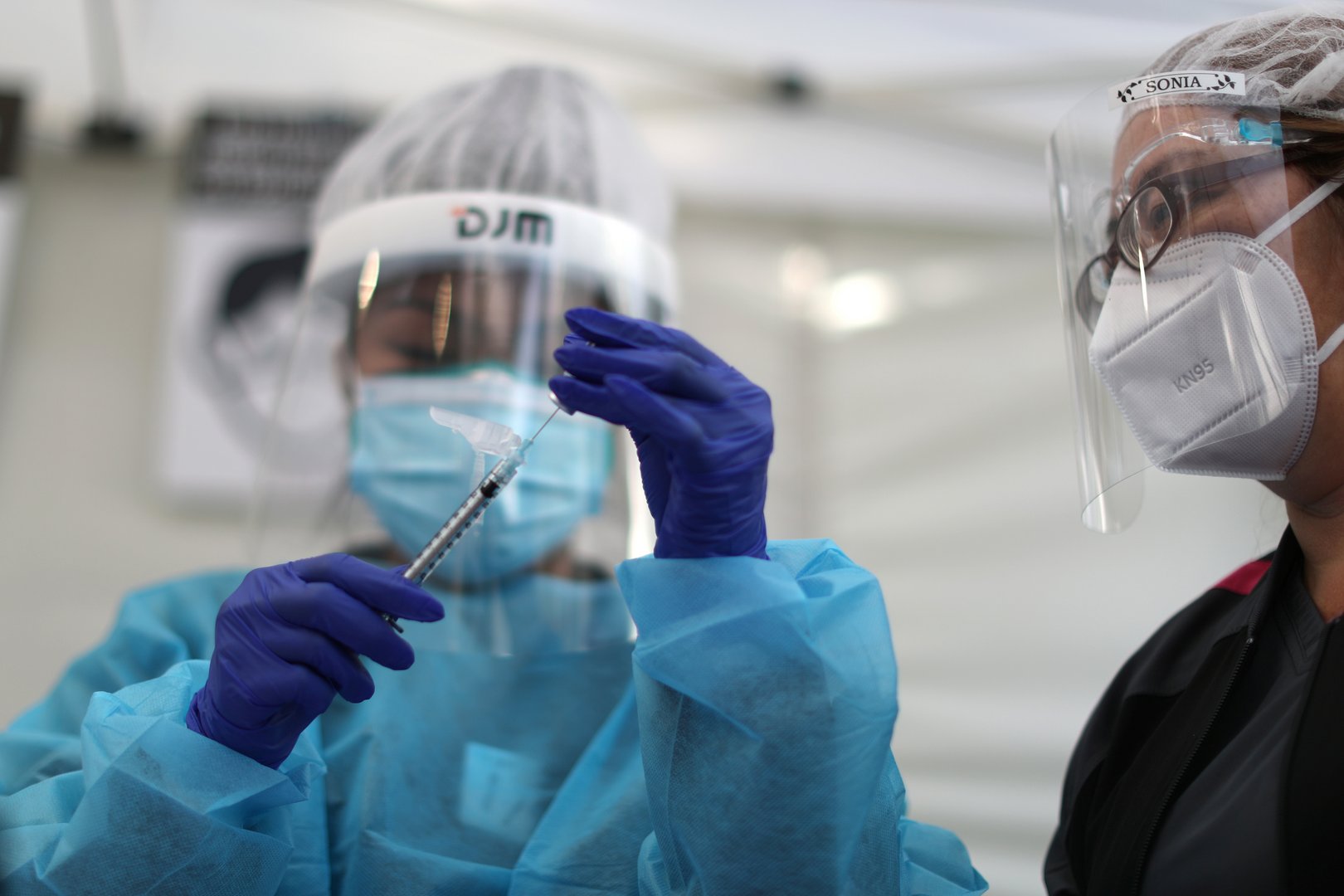 image About 100 jabs a day administered in Larnaca vaccination centre