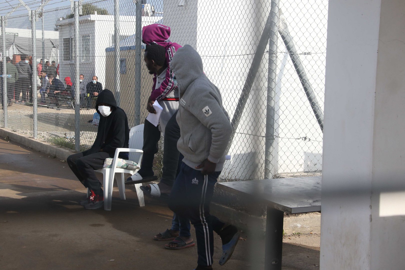 image UN agency calls for decongestion of migrant camp after brawl (Updated)