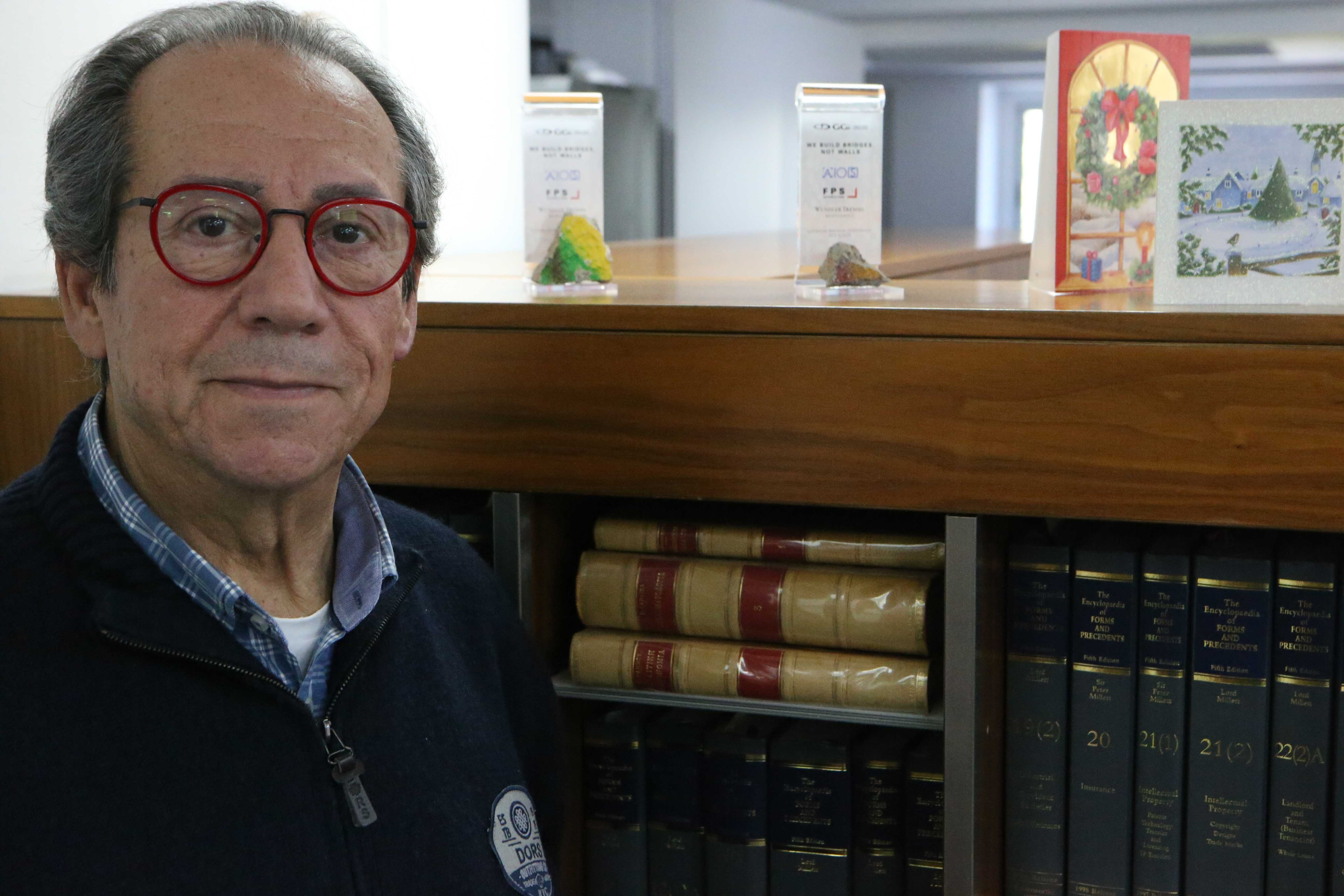 image Bookish lawyer-politician dreams of a better world