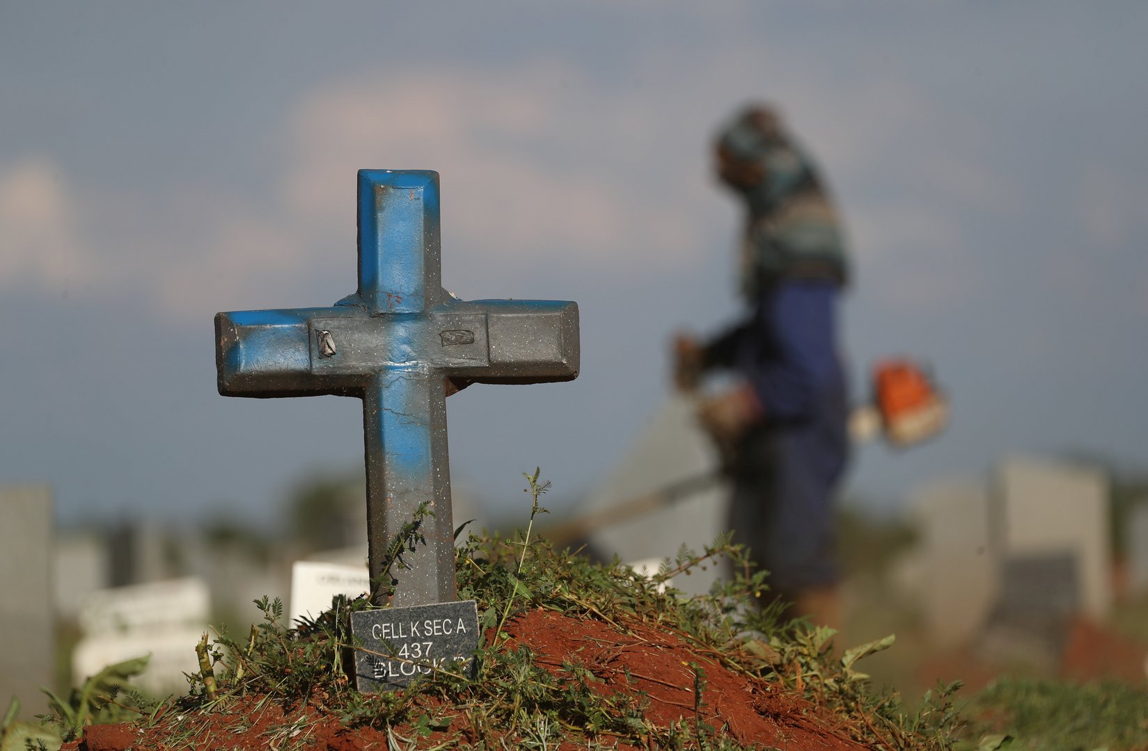 image Fears that vaccines may not work on S.African variant