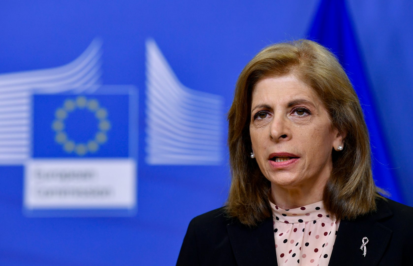 image Coronavirus: EU health commissioner says not time to get complacent