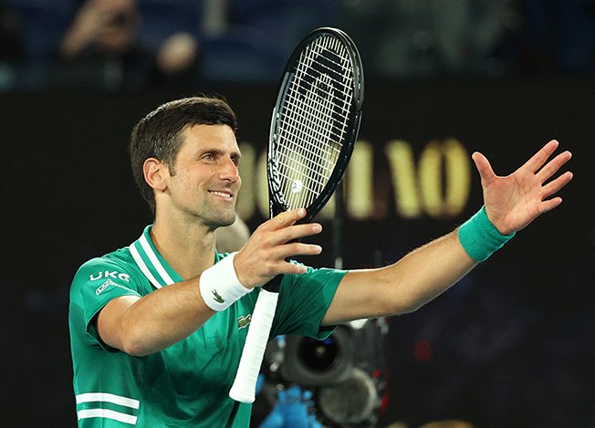 image Djokovic serves up masterclass on favourite court