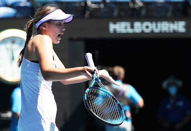 image Tearful Kenin crumbles under pressure of title defence