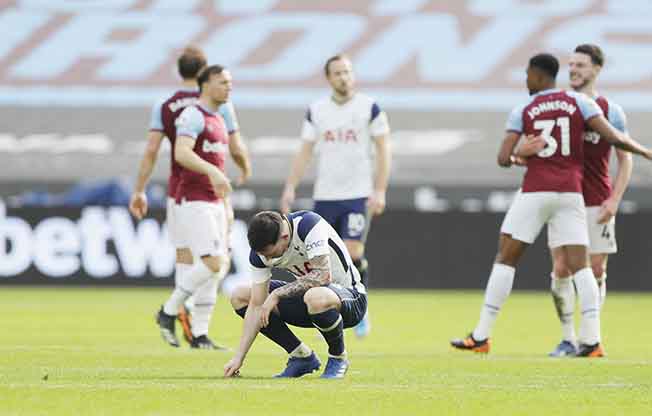 image Top four looking difficult but no crisis, says Spurs boss Mourinho