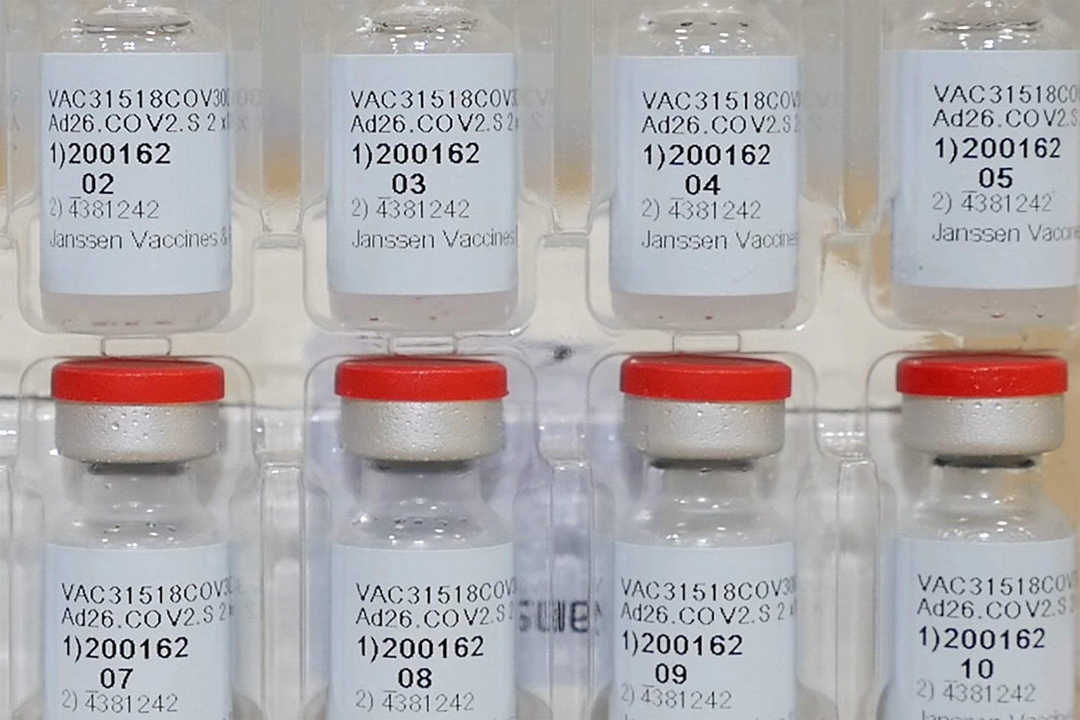 image Single-shot Johnson &#038; Johnson vaccine approved by US government