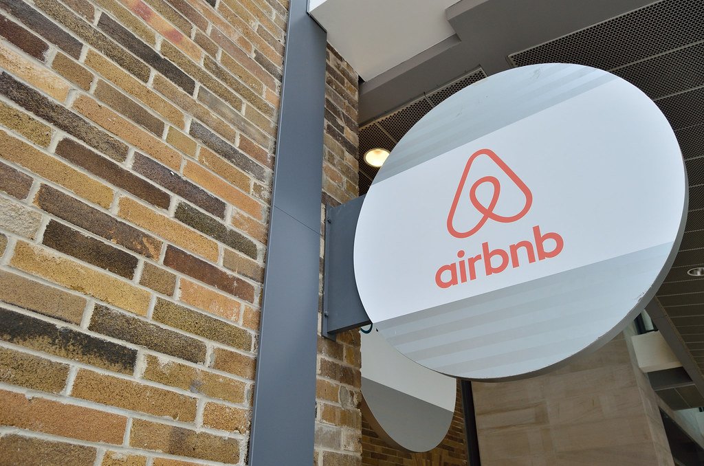 image Shift to sun, ski and suburbs gives Airbnb advantage over hotels