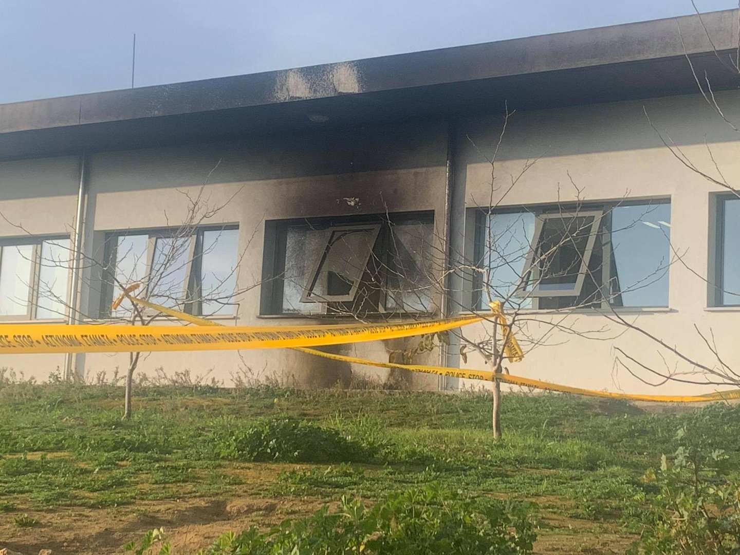 image Vaccinations go ahead after explosion at Latsia health centre