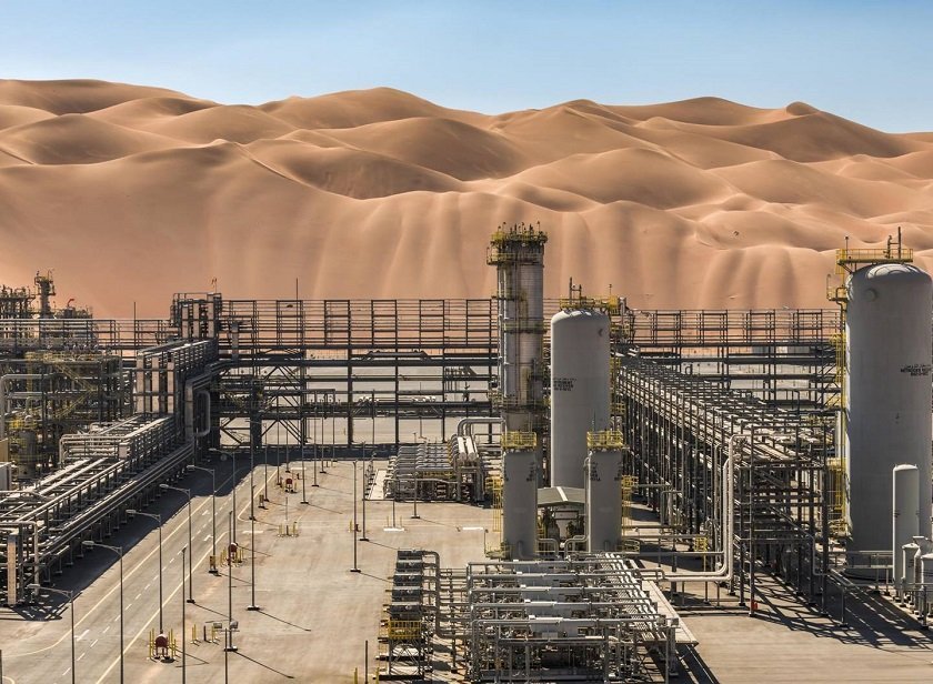 image Aramco seeks one-year extension on $10 billion loan