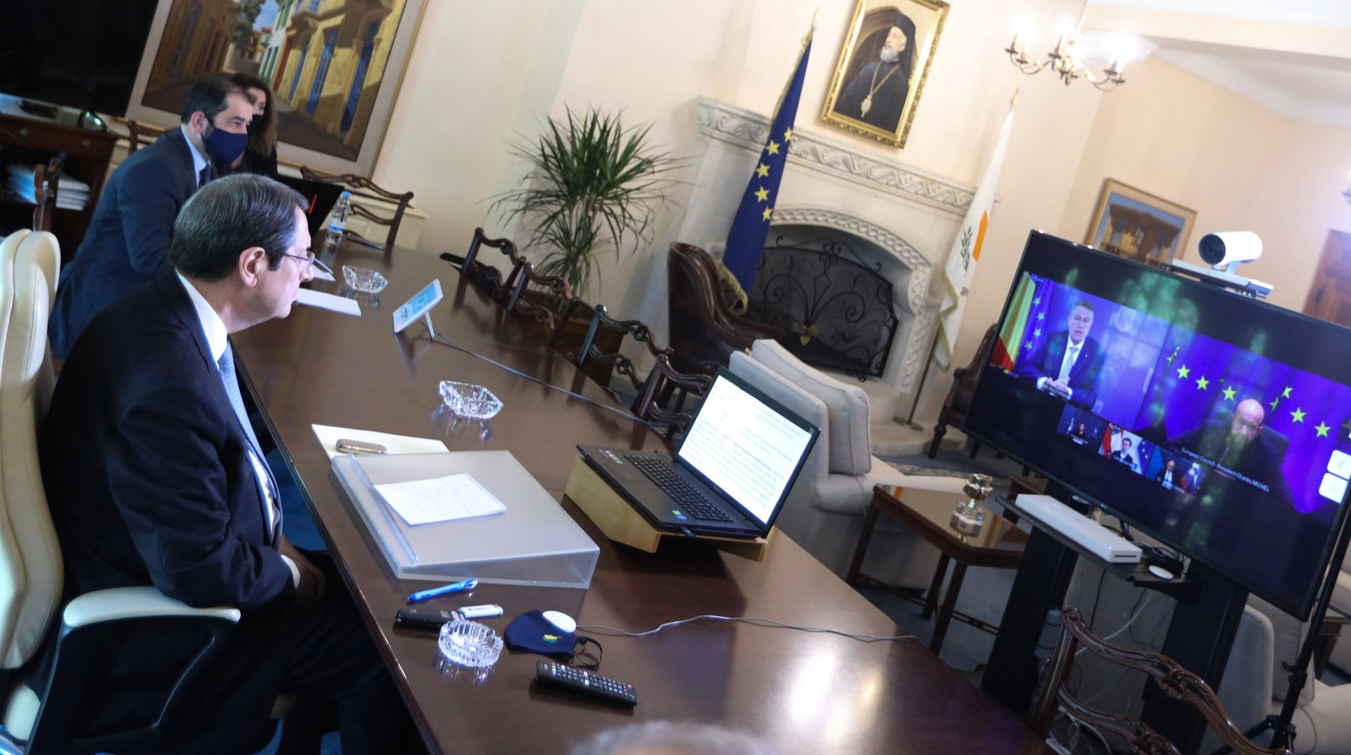 image President participates in teleconference with EU heads of state